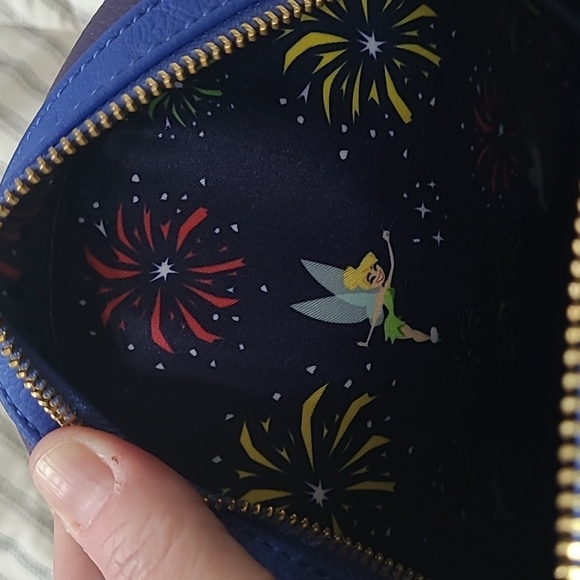 Disney Parks Loungefly Cinderella Castle - Picture 4 of 8